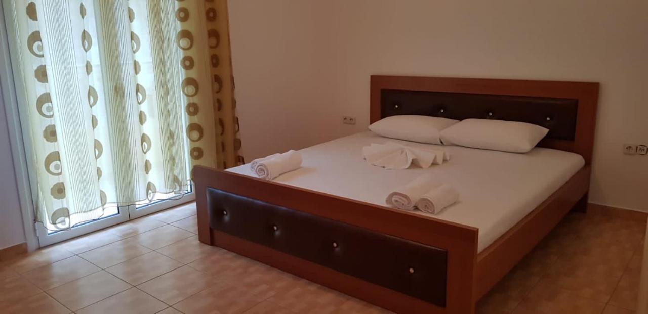Stunning Sea View Apartments Saranda Kültér fotó
